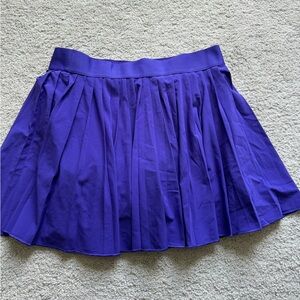 Aritzia TnaMOVE tennis mini skirt purple